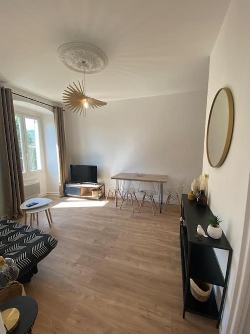 Corte Magnifique T2 45M2 Neuf 5 Personnes Place St Marcel Hyper Centre Wifi Lave Linge Tv Kültér fotó